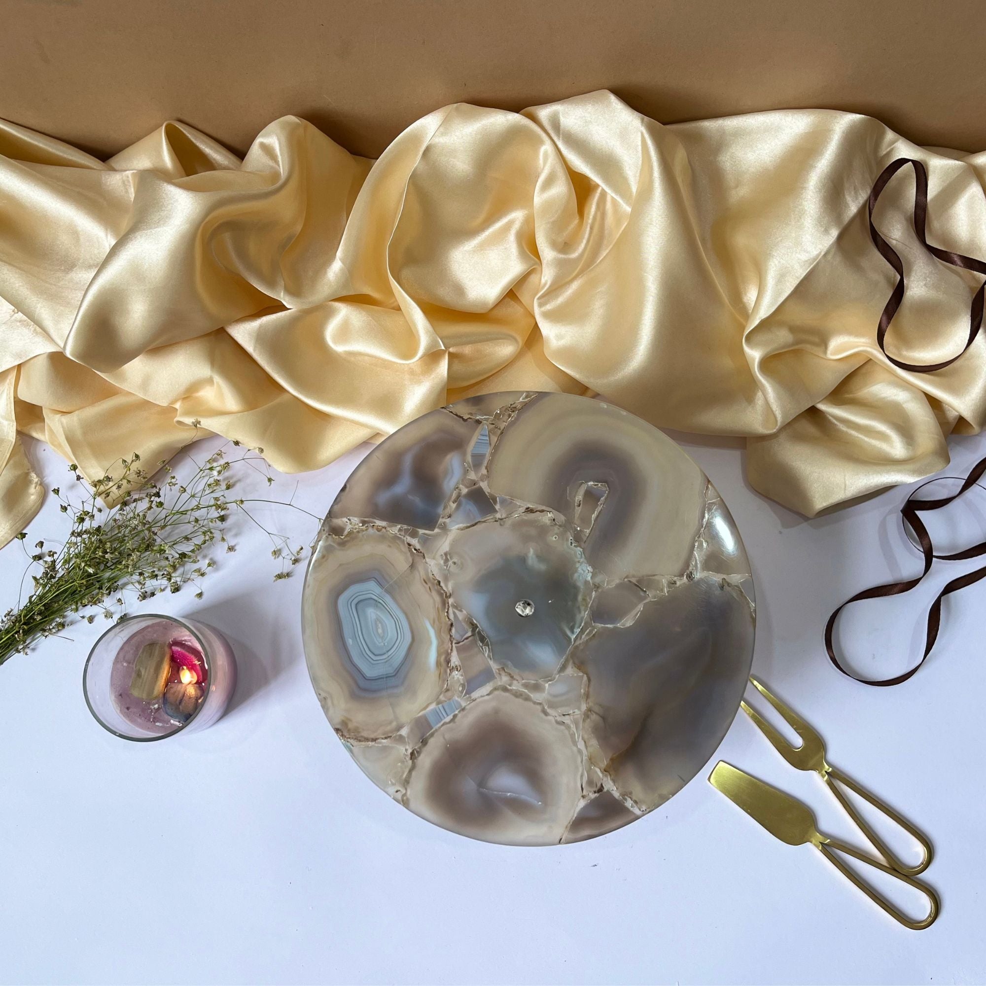 Natural Agate Cake Stand with Wooden Base - 10 Inches