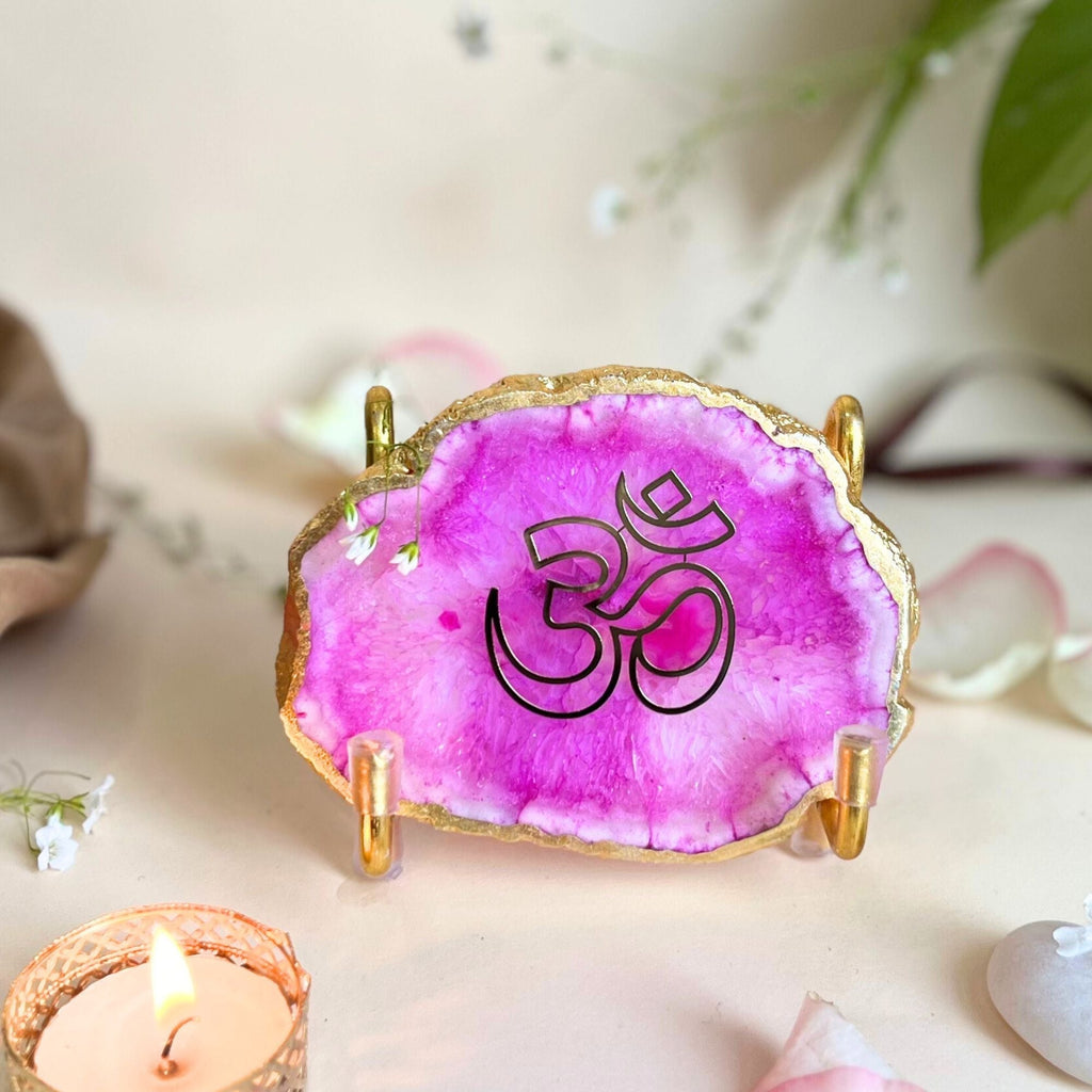 OM - Pink Agate Metal Stand