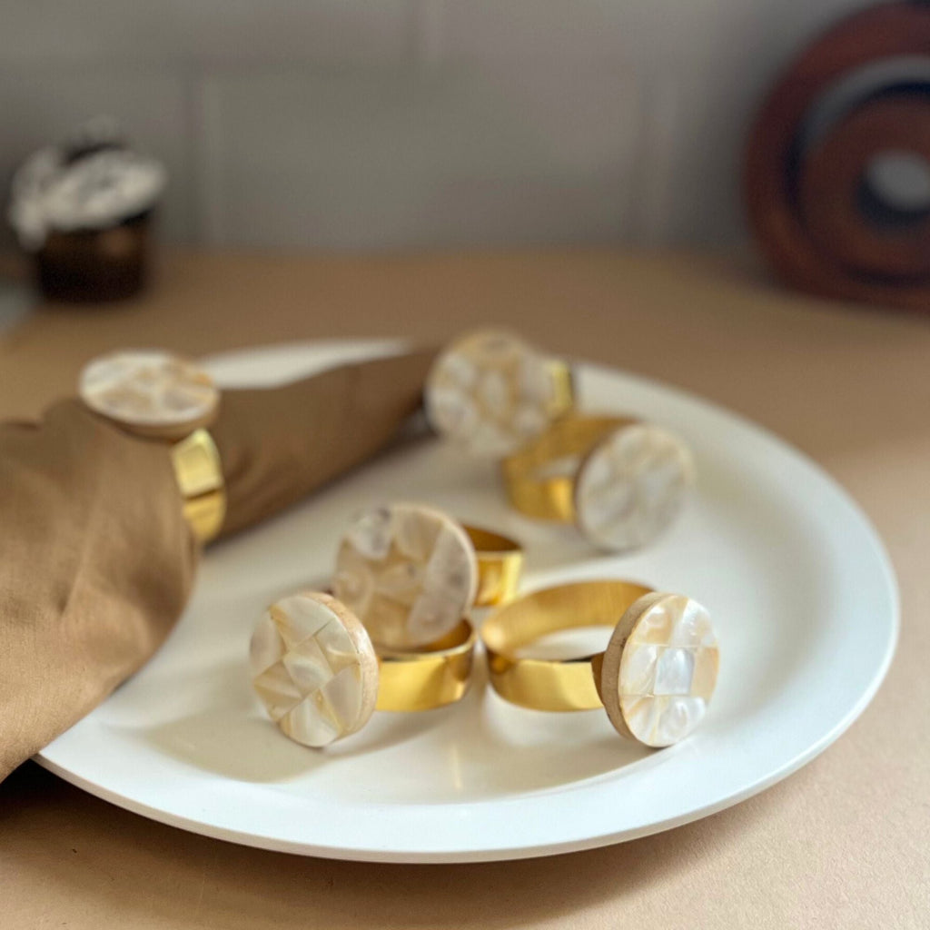 Diamond Shape Mother of Pearl Napkin Rings set