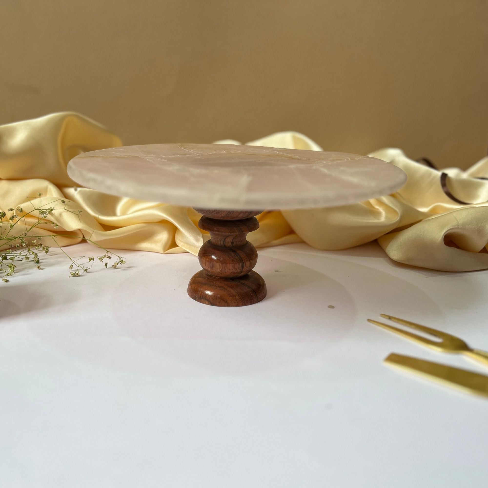 Rose Quartz Cake Stand with Wooden Base - 10 Inches