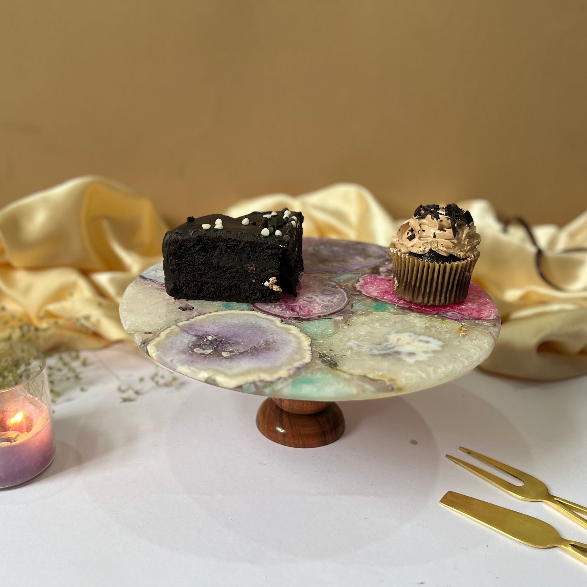 Multicolor Agate Cake Stand with Wooden Base - 10 Inches