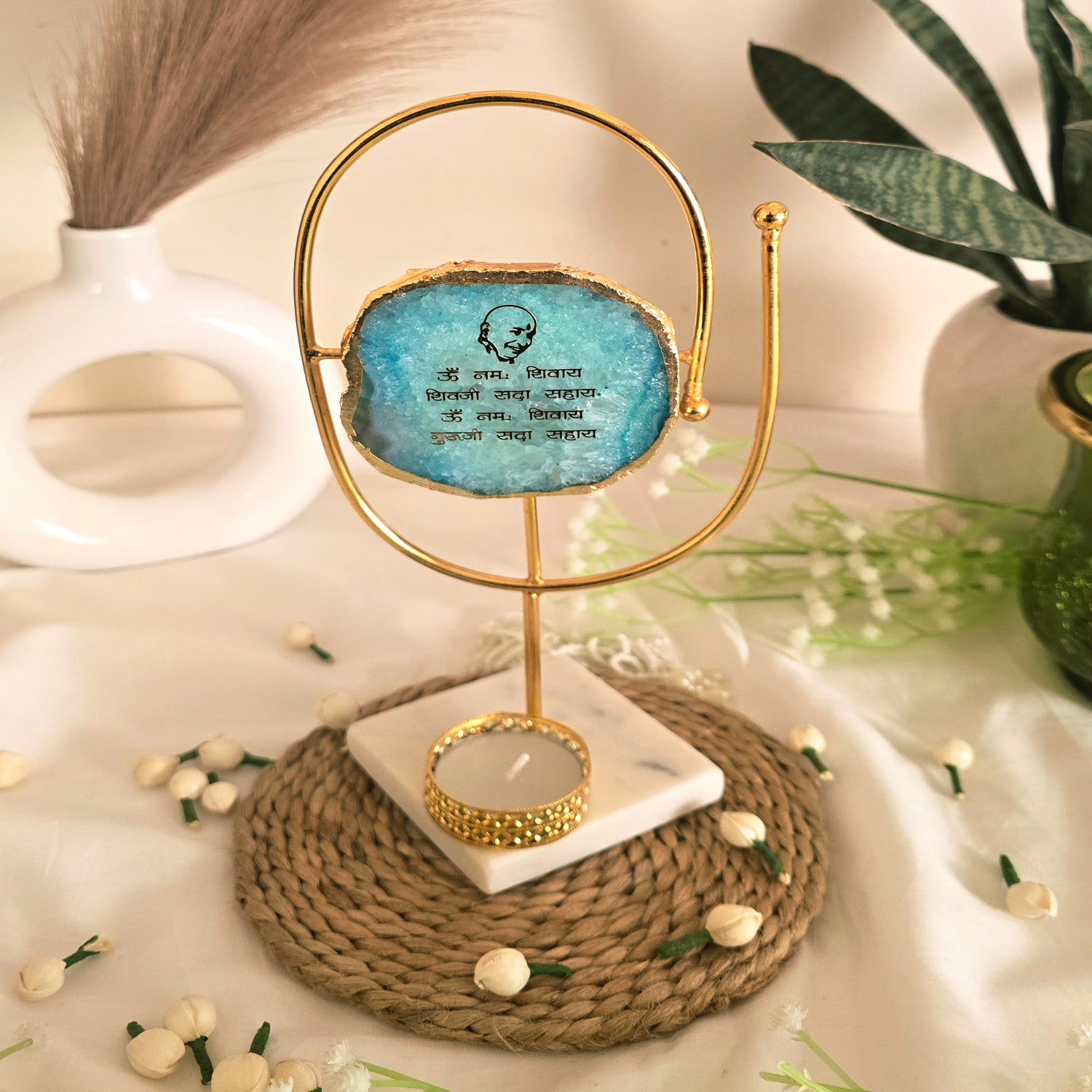 Agate Guruji Mantra Oval Shape Metal Showpiece- Turquoise