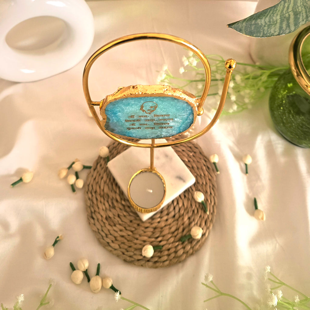Agate Guruji Mantra Oval Shape Metal Showpiece- Turquoise