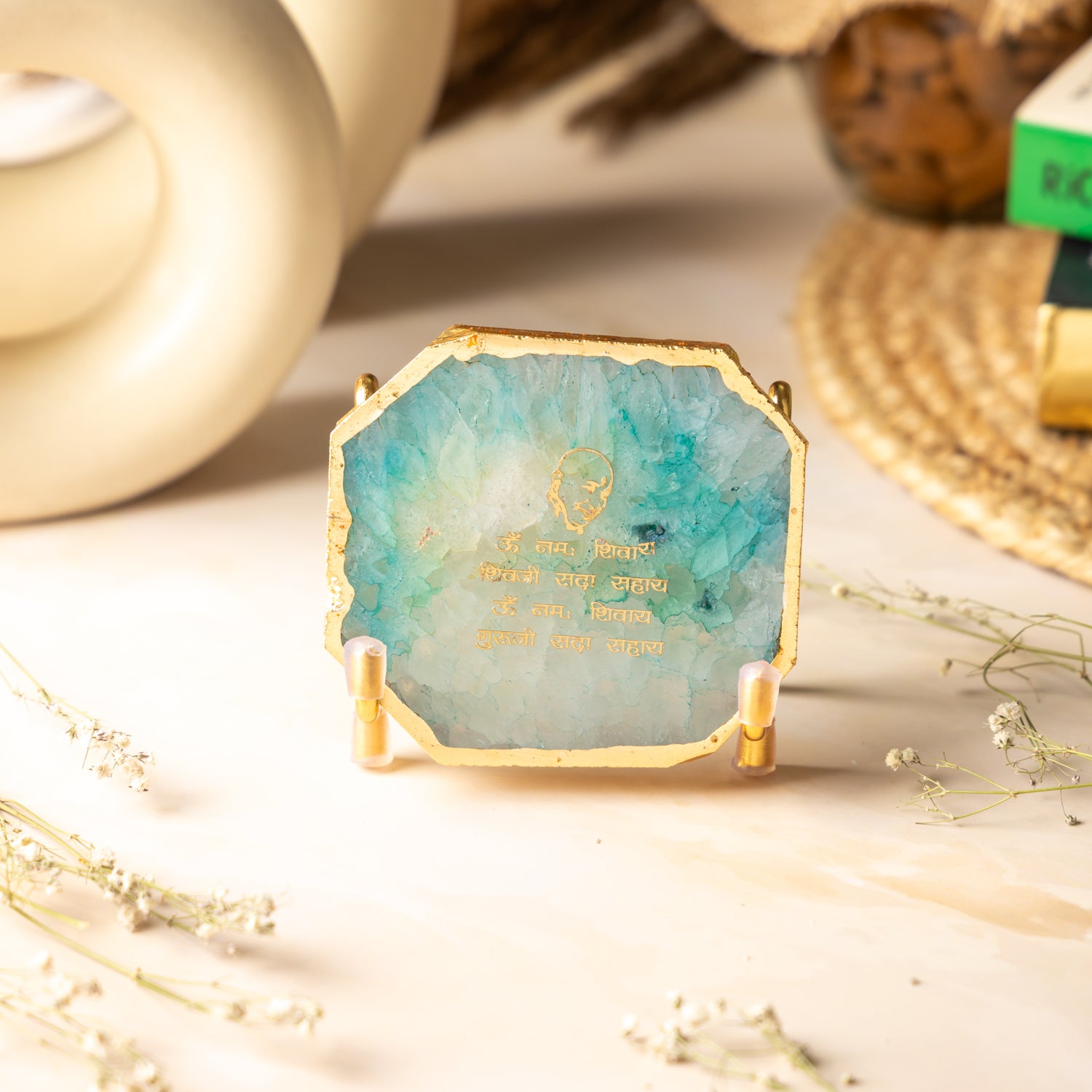 Guru Ji Mantra Green Agate Metal Showpiece