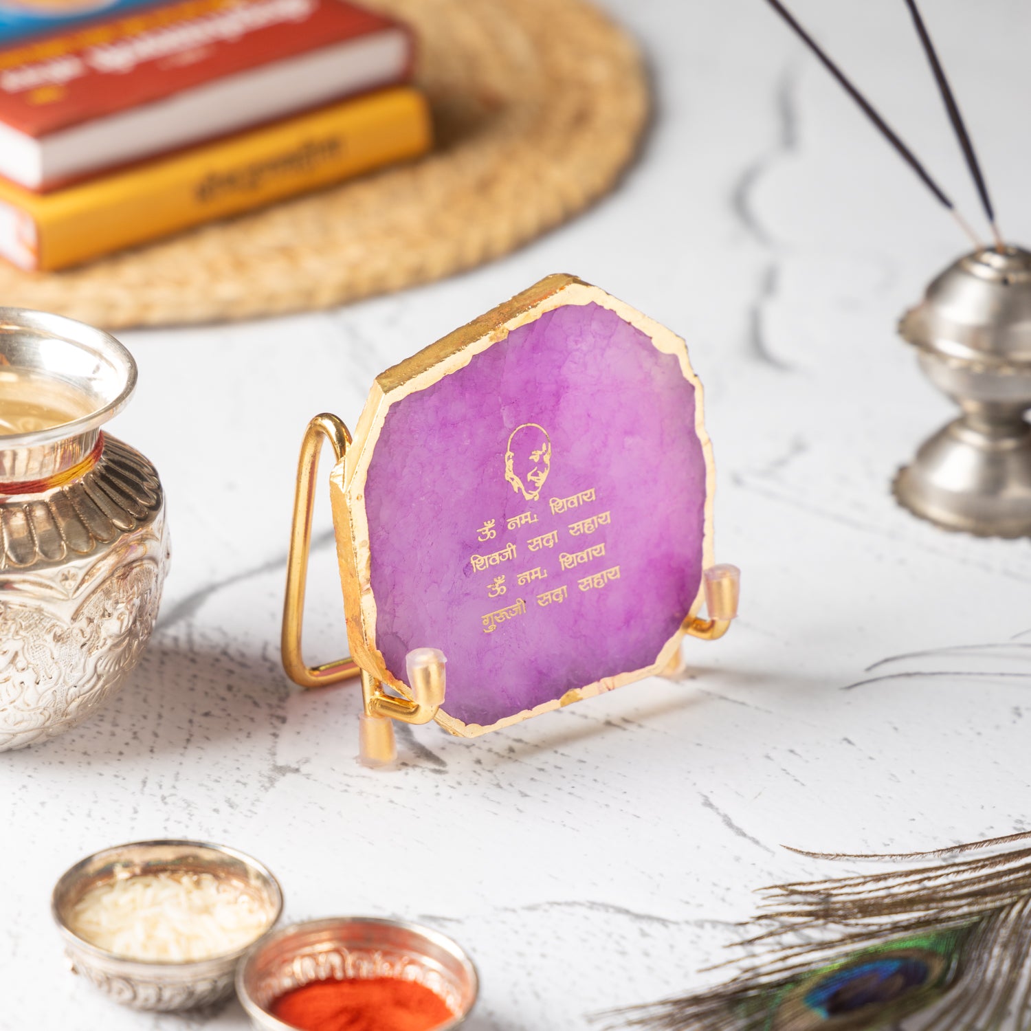 Guru Ji Mantra Pink Agate Metal Showpiece