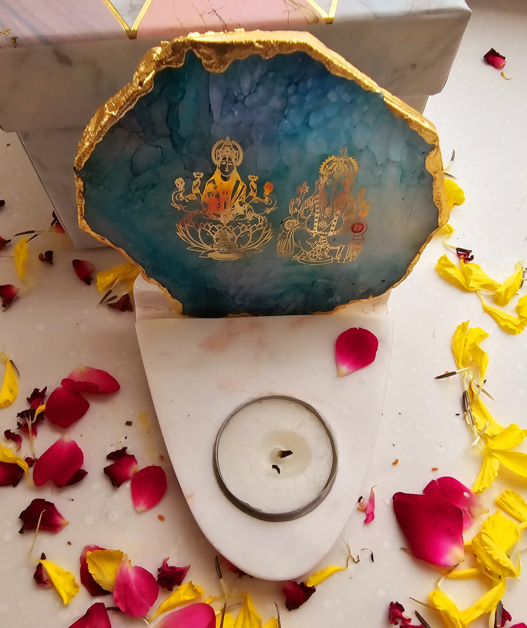 Laxmi Ganesha Agate with Marble Base Front Side Tealight-Green