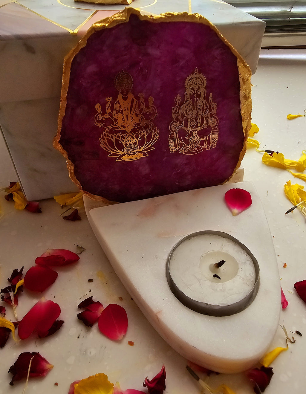 Laxmi Ganesha Agate with Marble Base Front Side Tealight-Pink