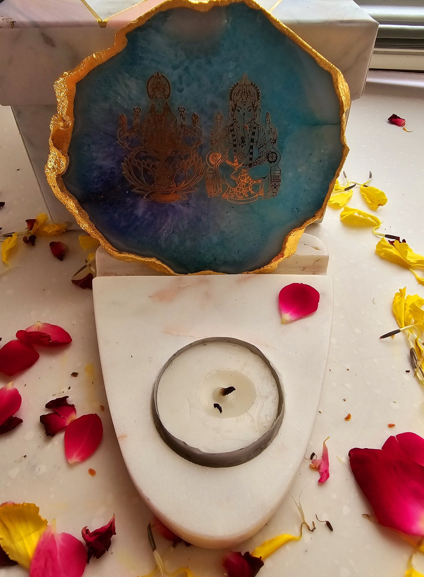 Laxmi Ganesha Agate with Marble Base Front Side Tealight-Turquoise