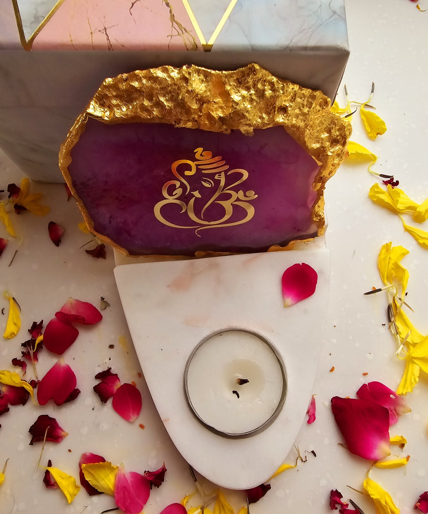 Ganesha Agate with Marble Base Front Side Tealight-Pink