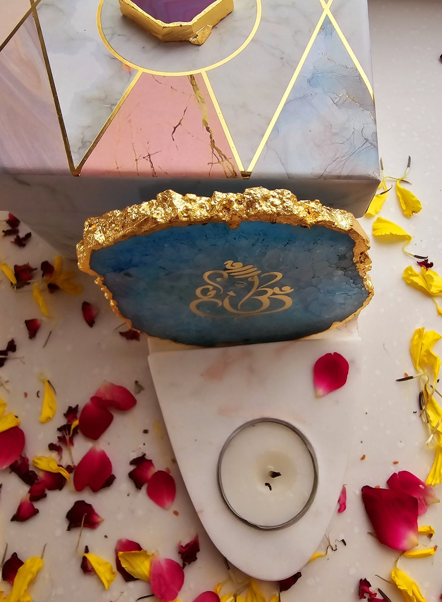 Ganesha Agate with Marble Base Front Side Tealight-Turquoise