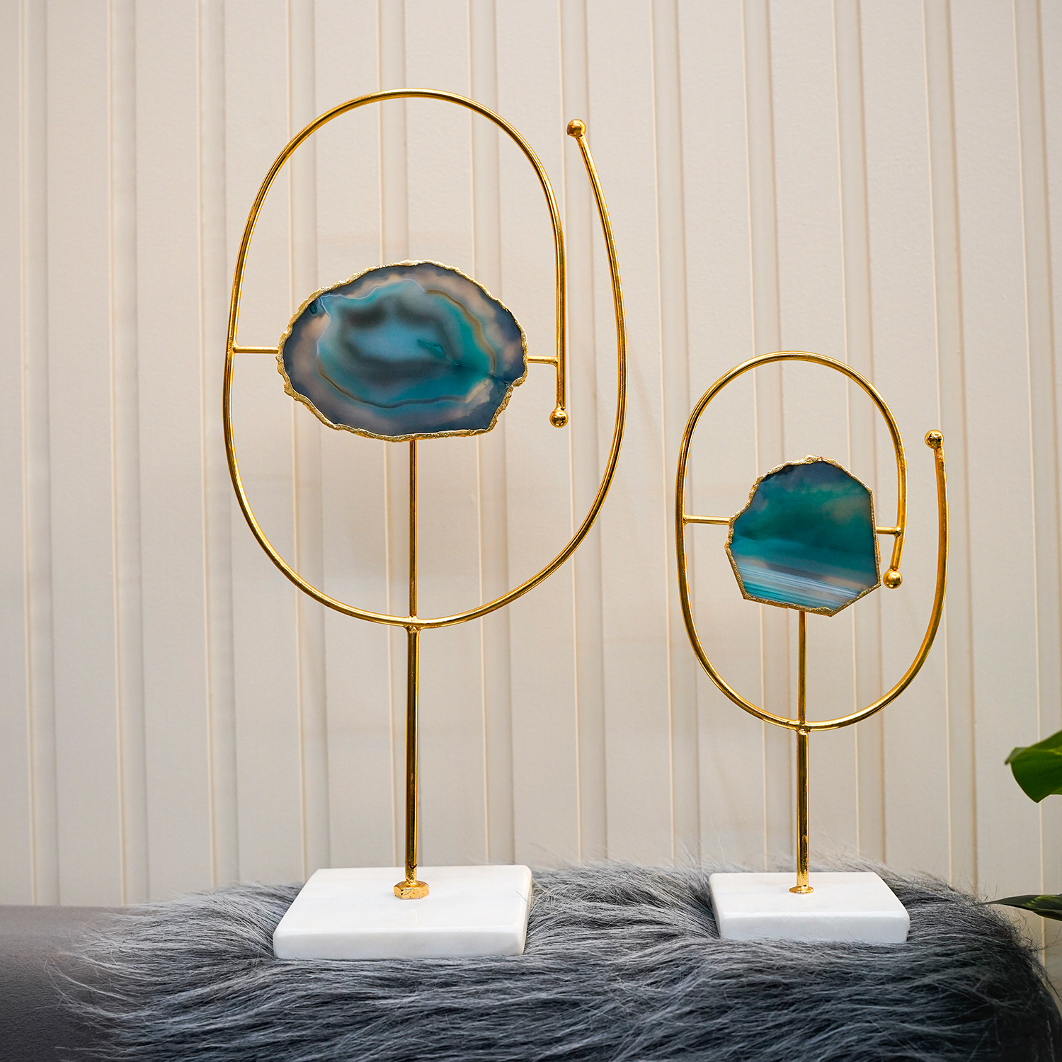 Turquoise Agate Metal Oval Shape Showpiece with Marble Base Set of 2 Home Decor Accent