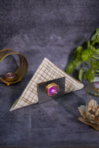 Metal Tissue Holder with Agate