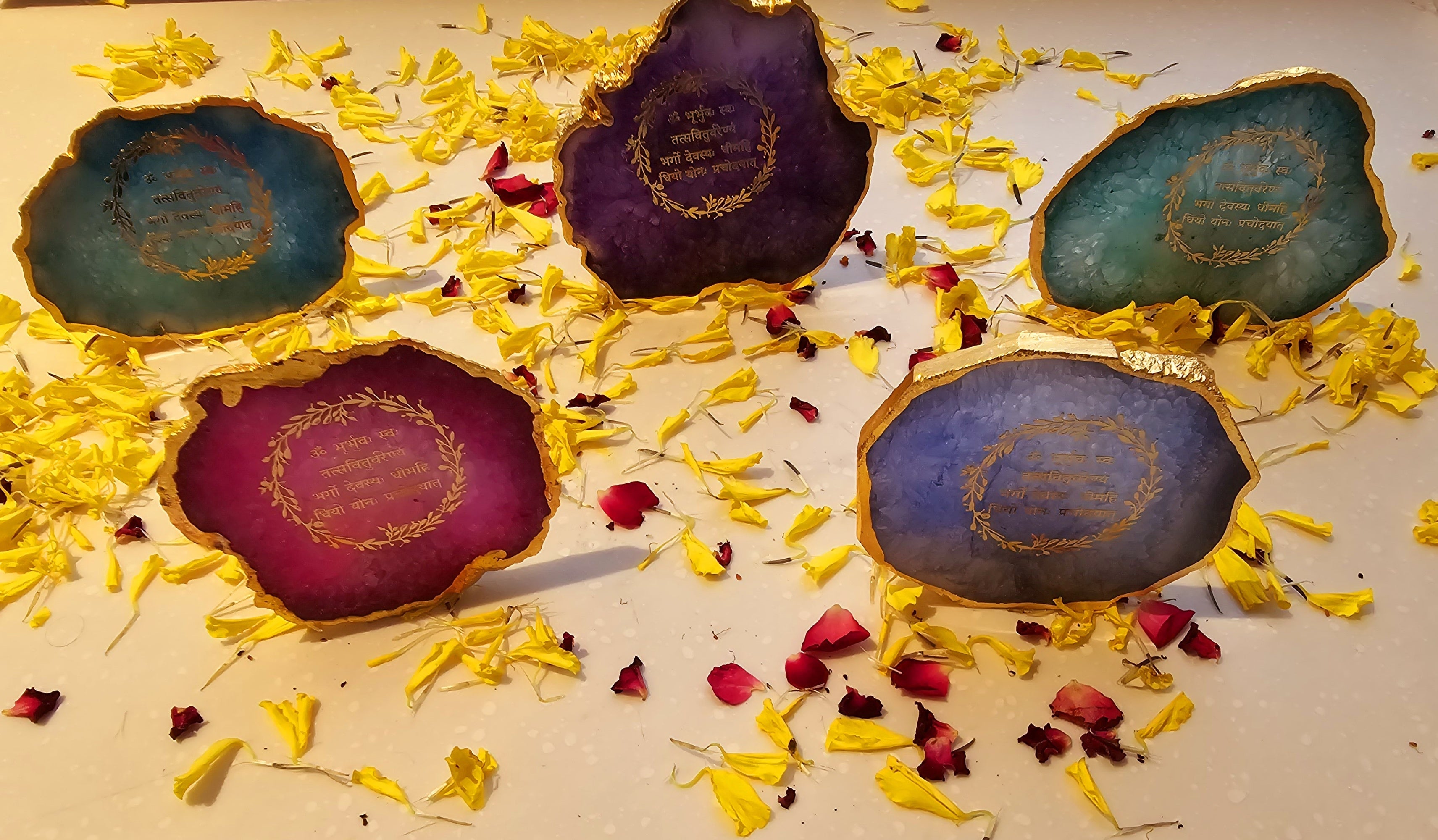 Agate Gayatri Mantra Small Back Side Tealight- Blue