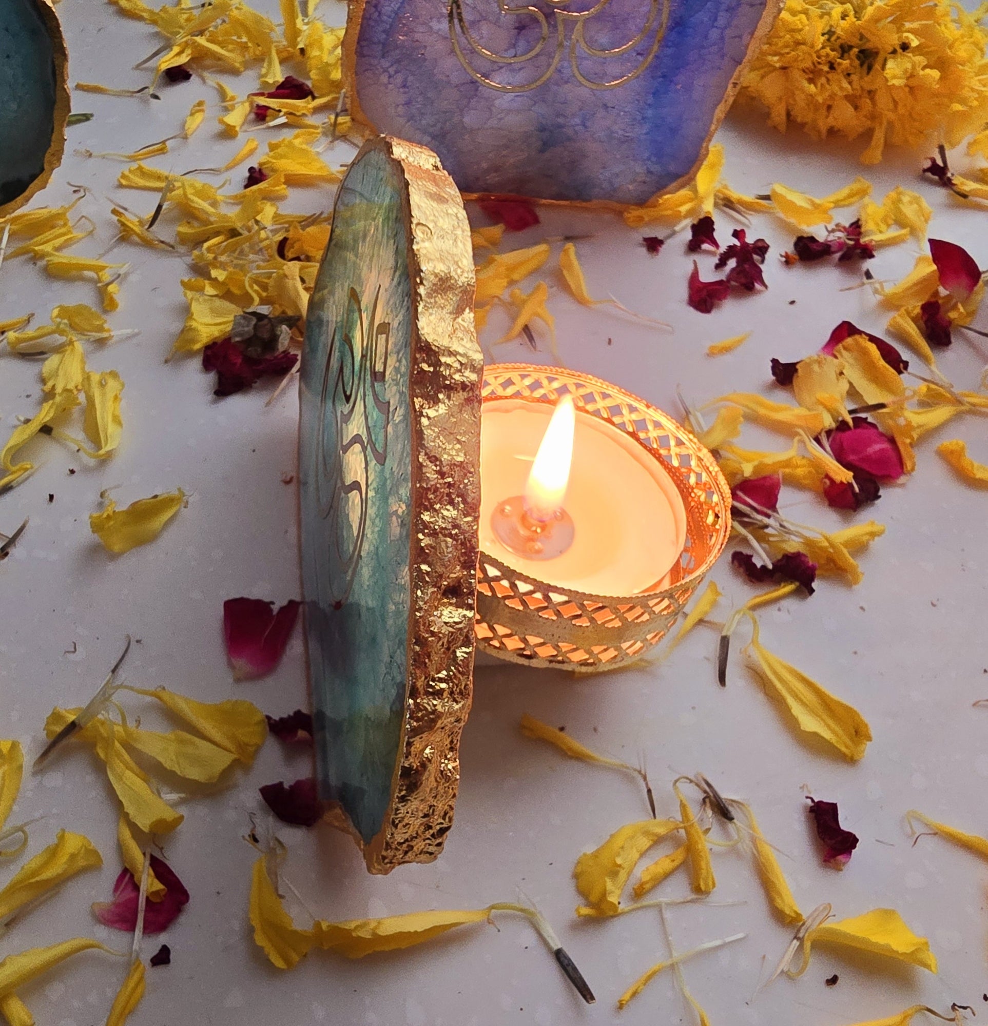 Agate OM Small Back Side Tealight- Green