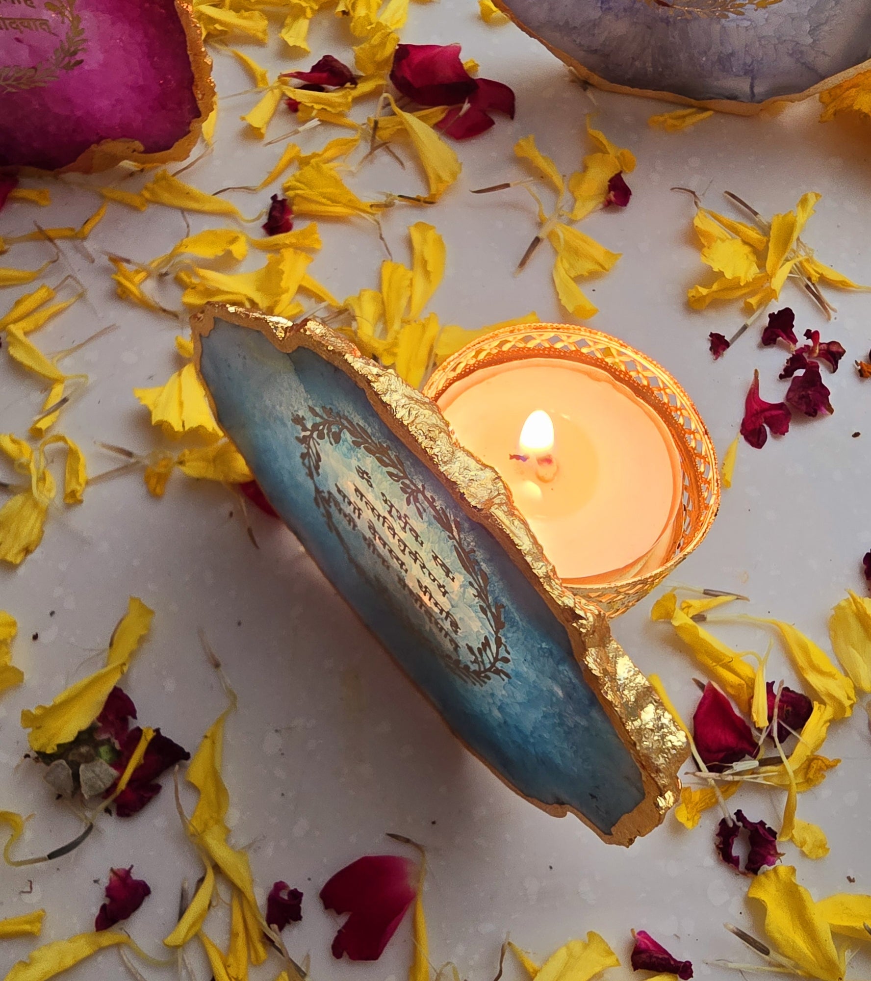Agate Gayatri Mantra Small Back Side Tealight- Turquoise