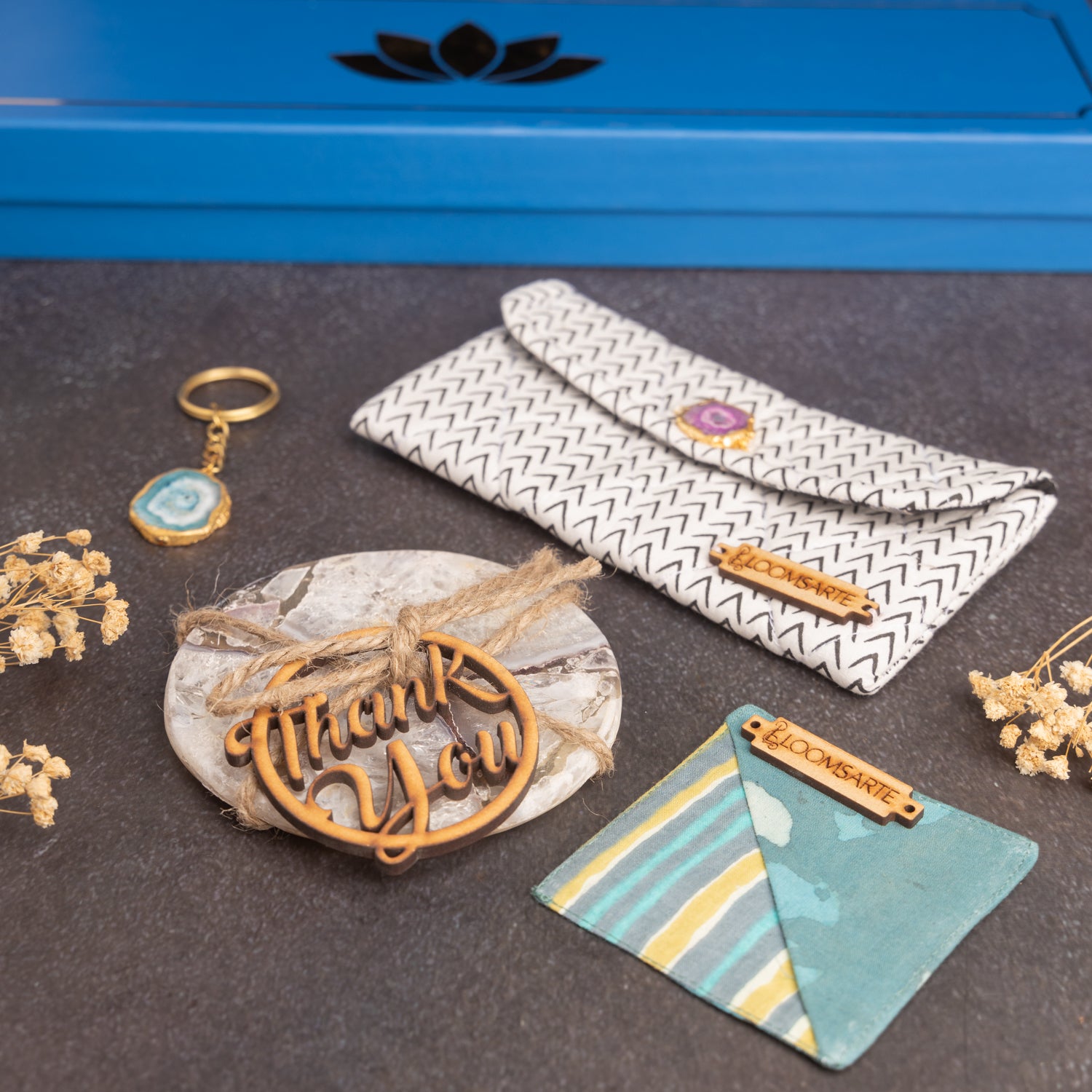 Spectacle case Bookmark Agate Coaster and Keychain Hamper