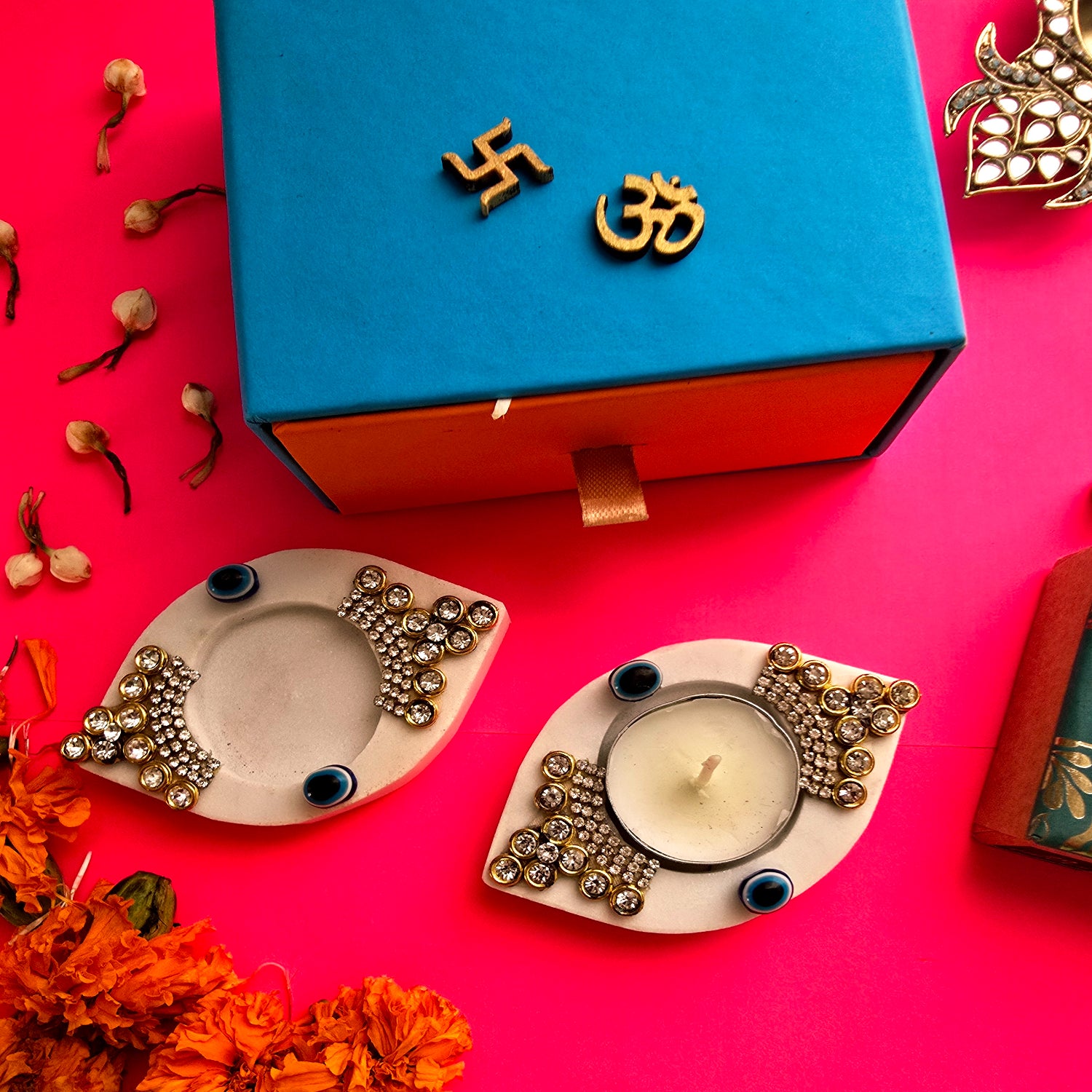 Marble Eye Shape TeaLight Holder Set