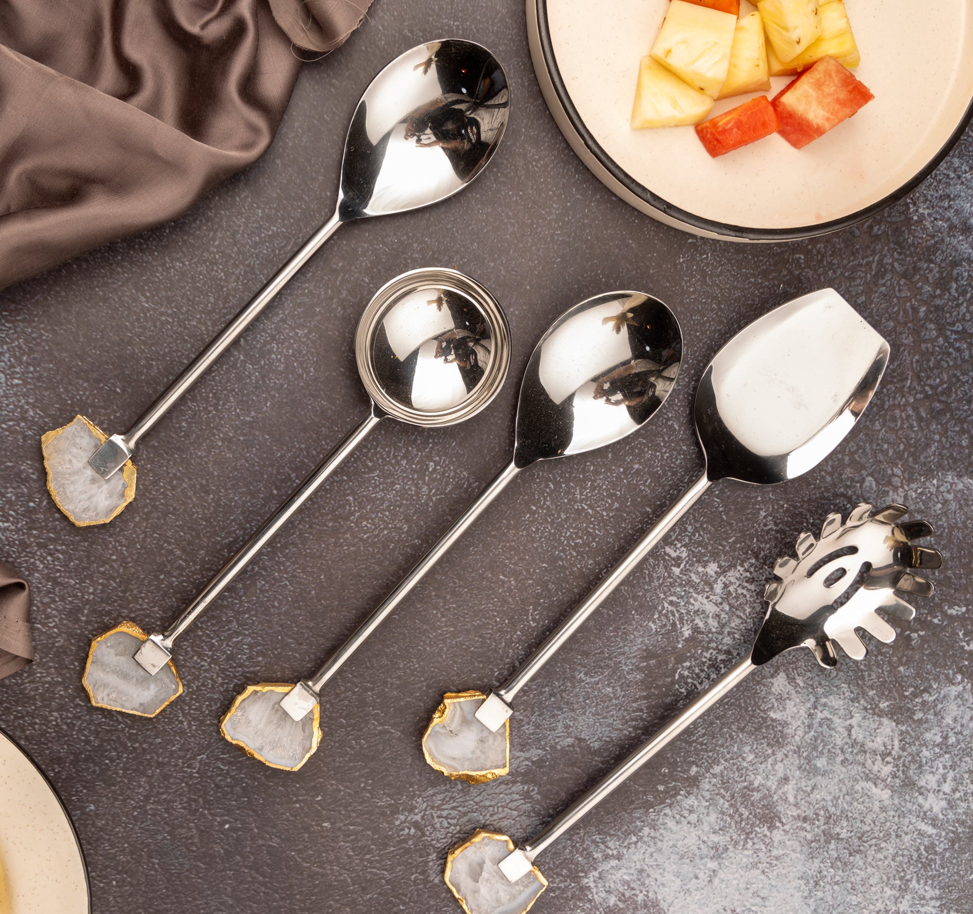 Agate with Silver Metal Cake Server set of 5- White