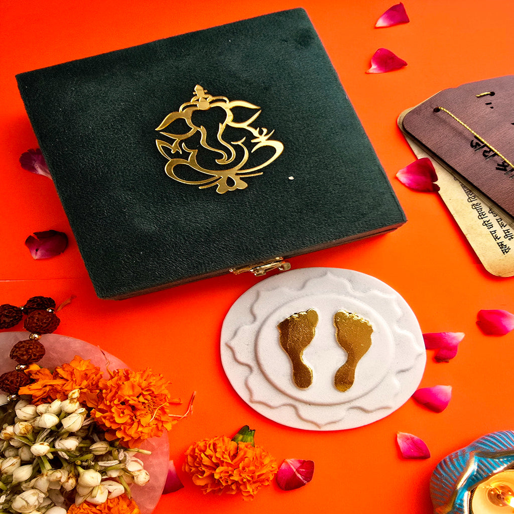 Marble Round Gold Plating Laxmi Charan