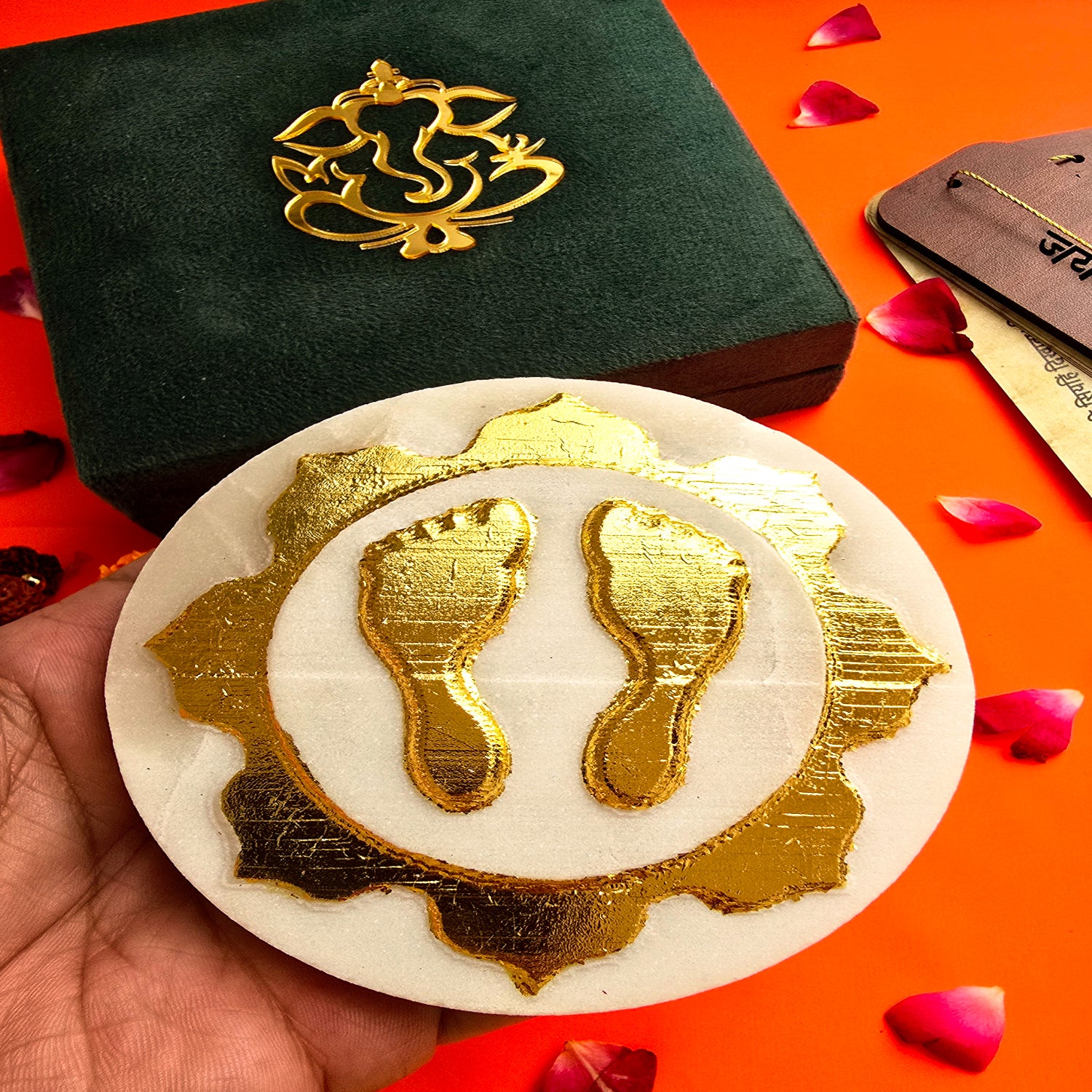 Marble Round Floral Gold Plating Laxmi Charan