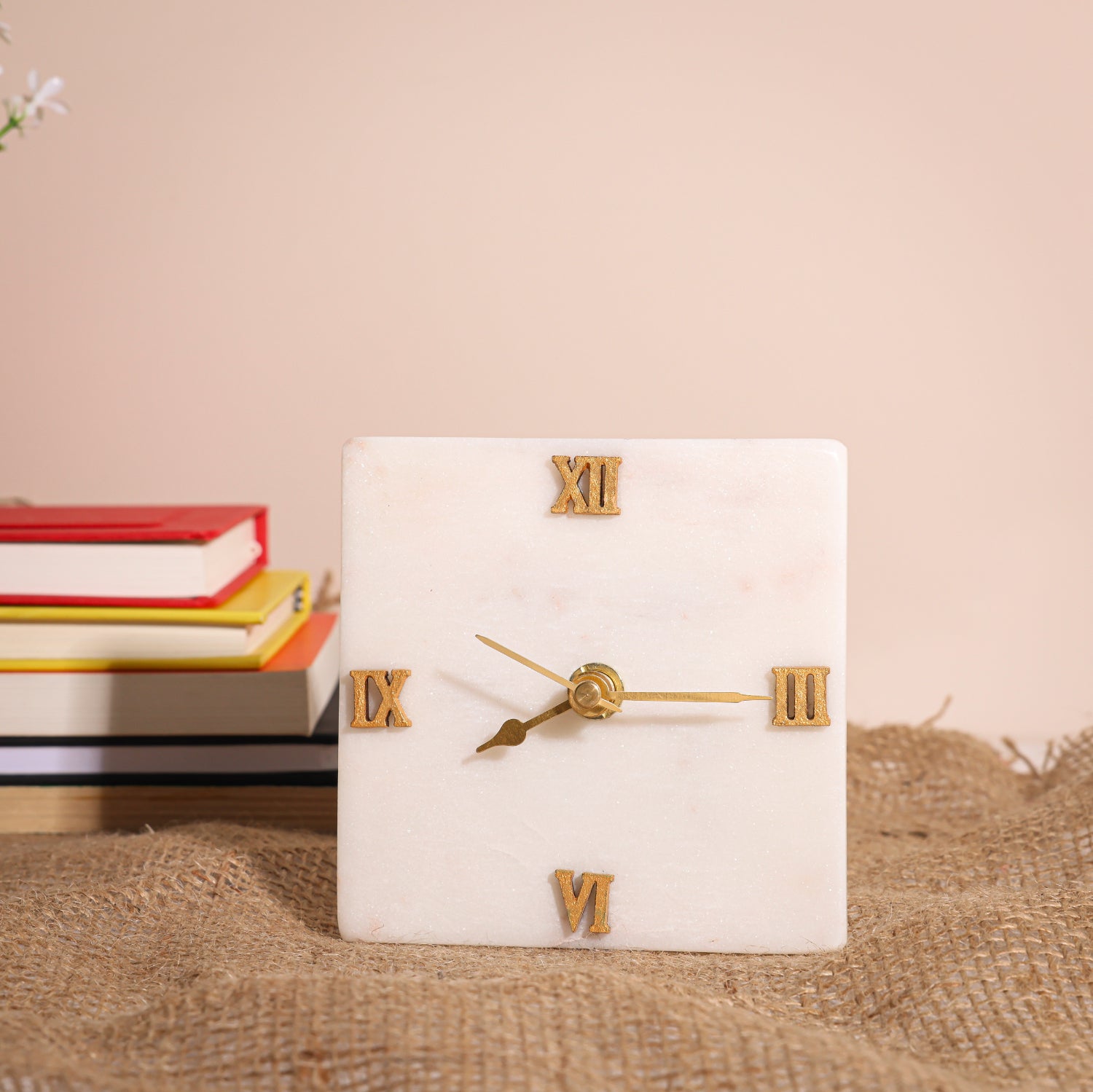 White Marble Squre Desk Clock