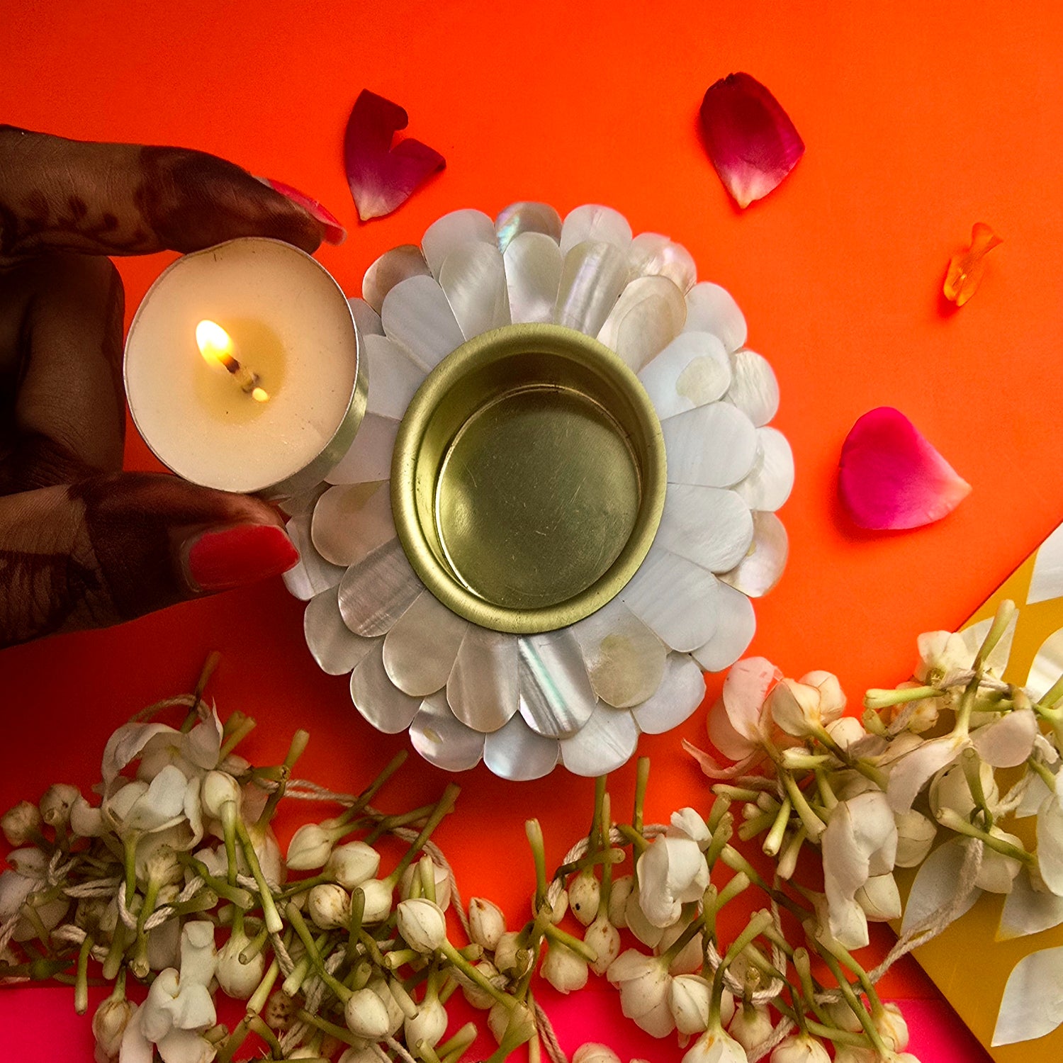 Mother Of Pearl White Floral Shape Tea Light Holder