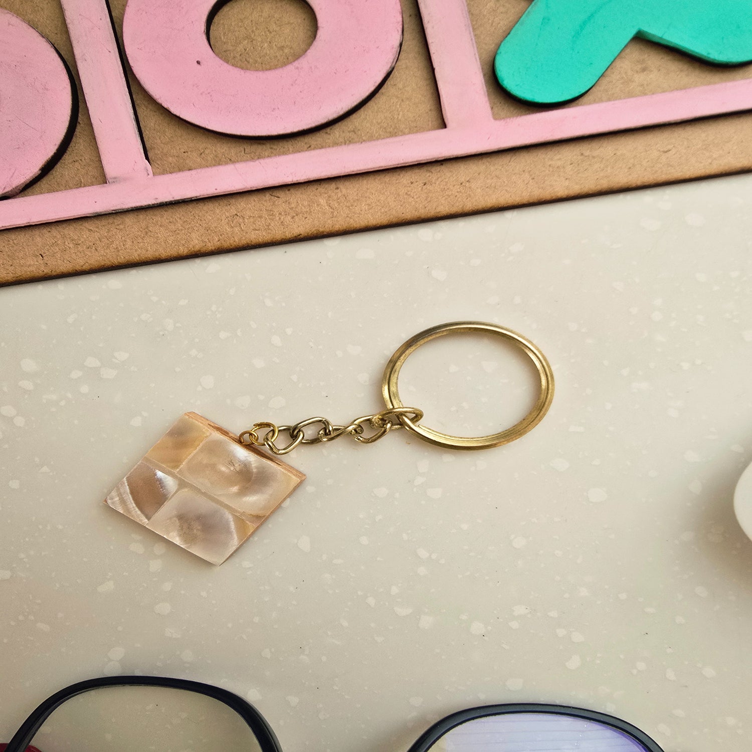 Mother Of Pearl Squre Small KeyChain