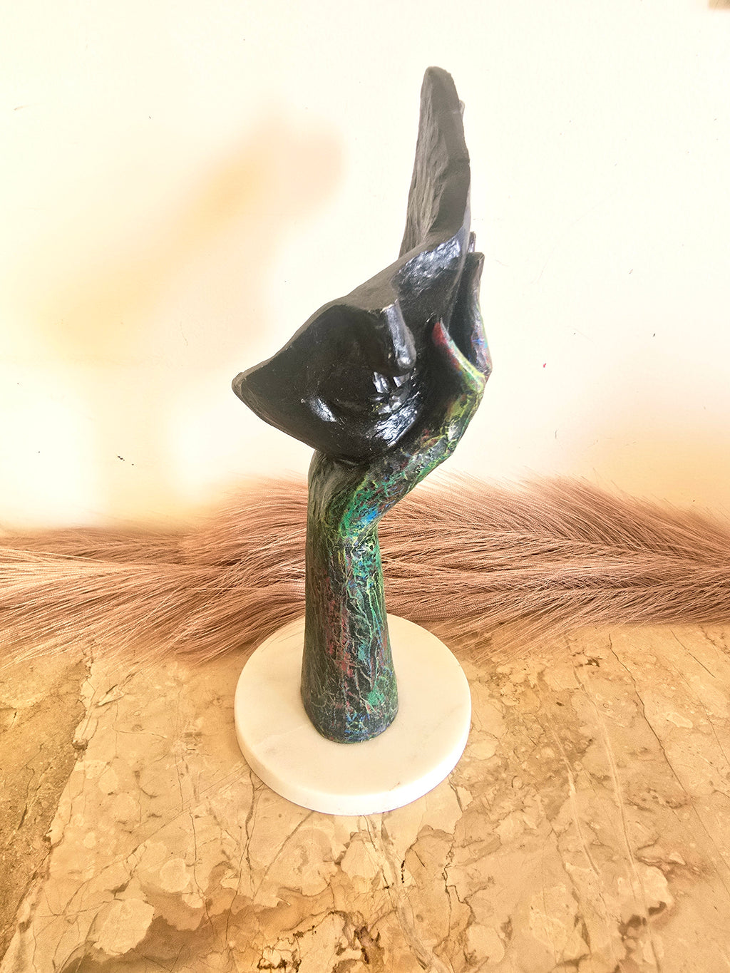 Black Golden Thinking Down Face in Hand Resin Decor Statue