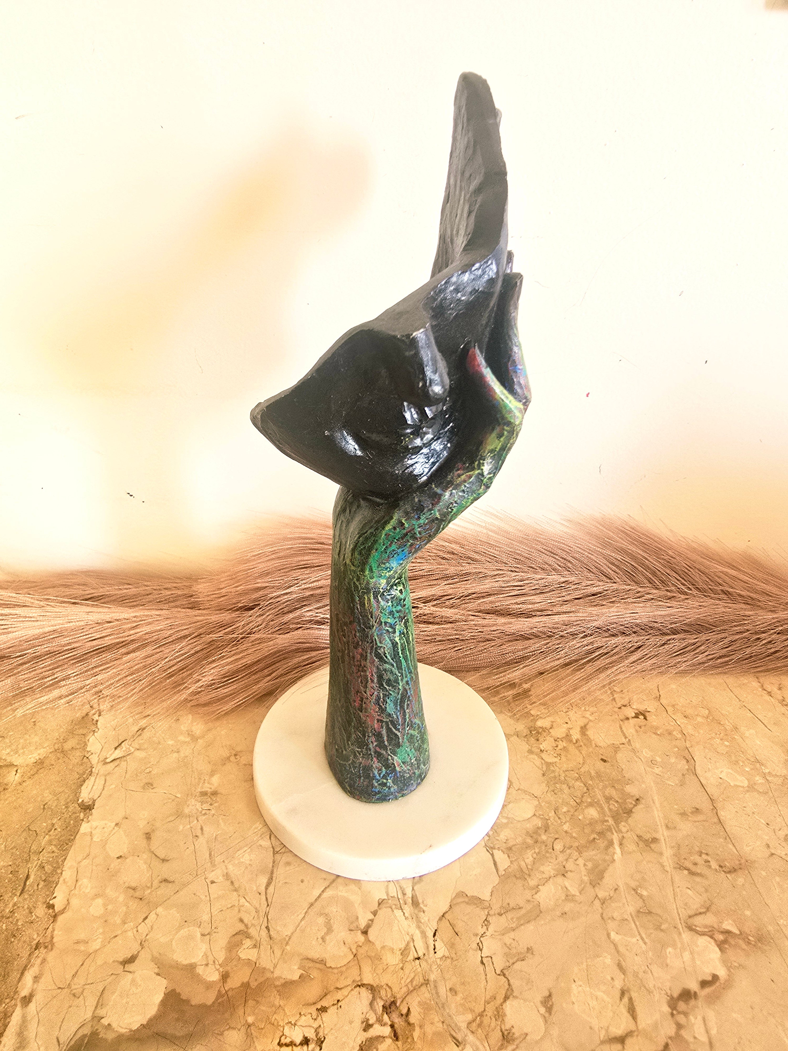 Black Golden Thinking Down Face in Hand Resin Decor Statue