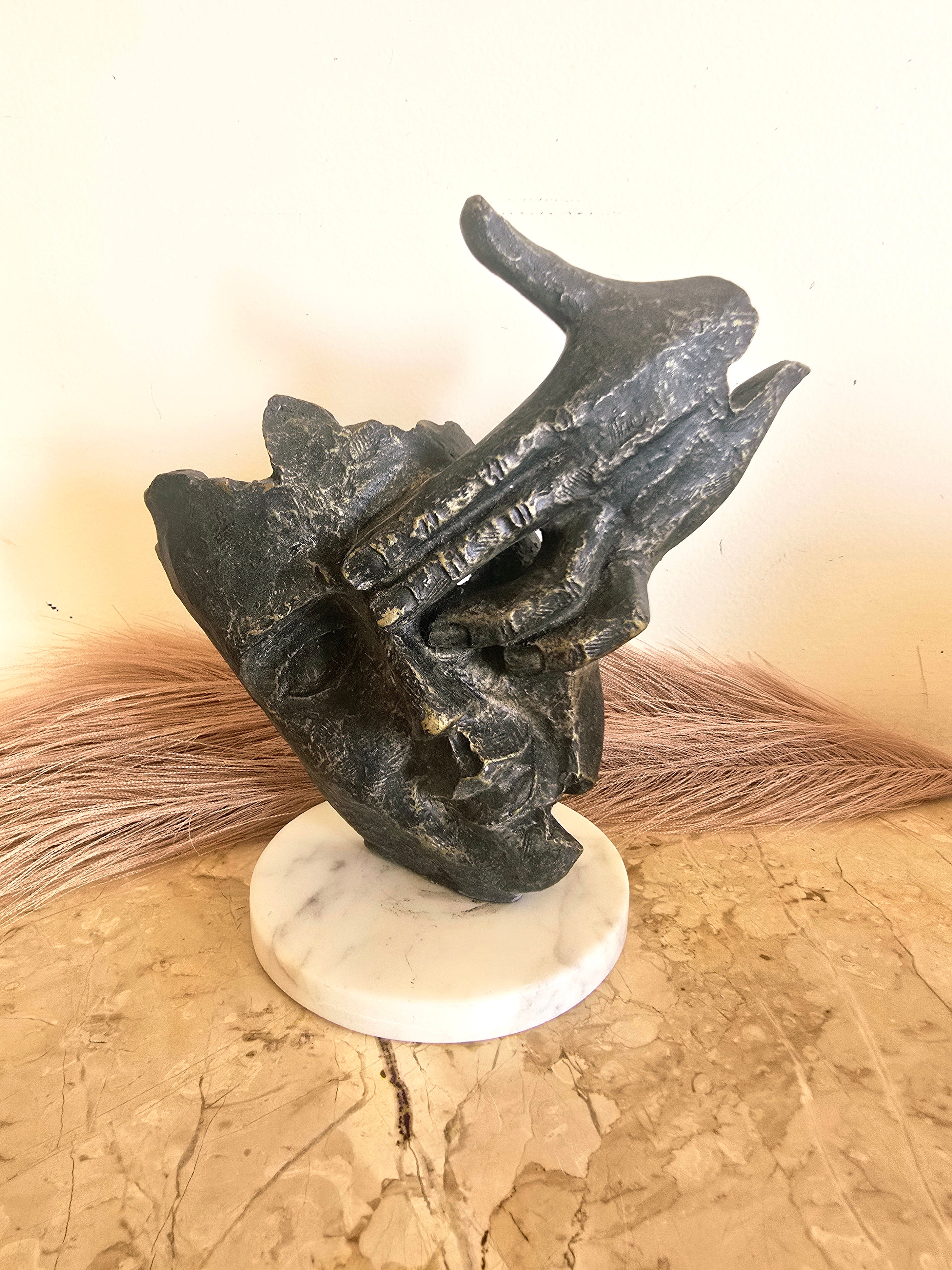 Black Golden Modern Resin Face with Hand Art Statue